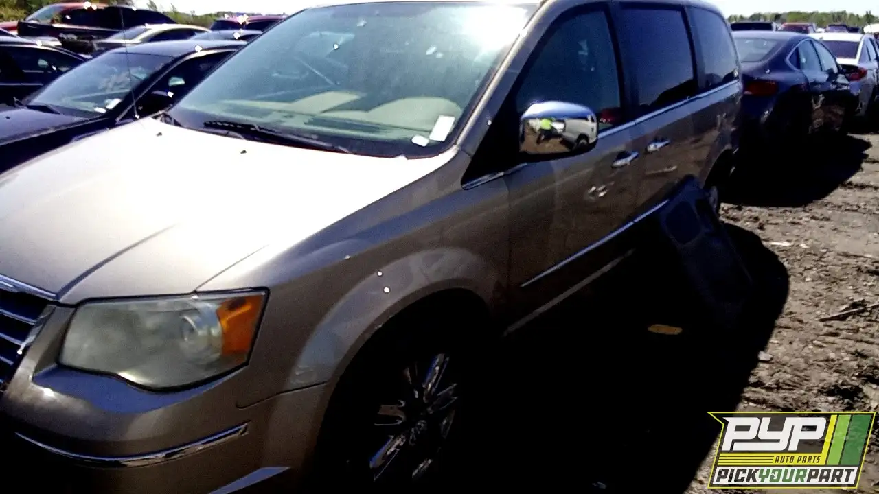 Photo of 2008 Chrysler Town & Country