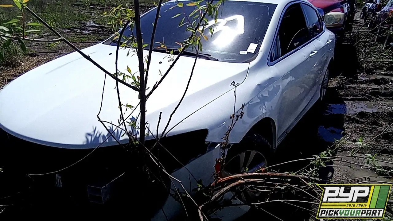 Photo of 2017 Chrysler 200
