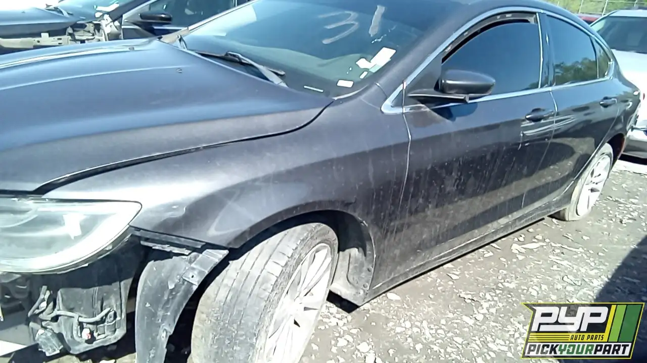 Photo of 2015 Chrysler 200