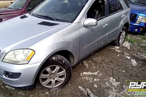 Photo of 2007 Mercedes-Benz Ml350