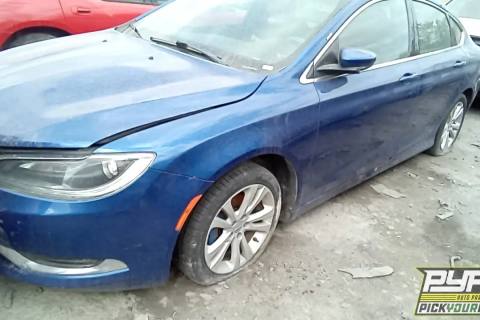 Photo of 2015 Chrysler 200