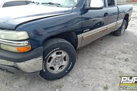 Photo of 2002 Chevrolet Silverado 1500