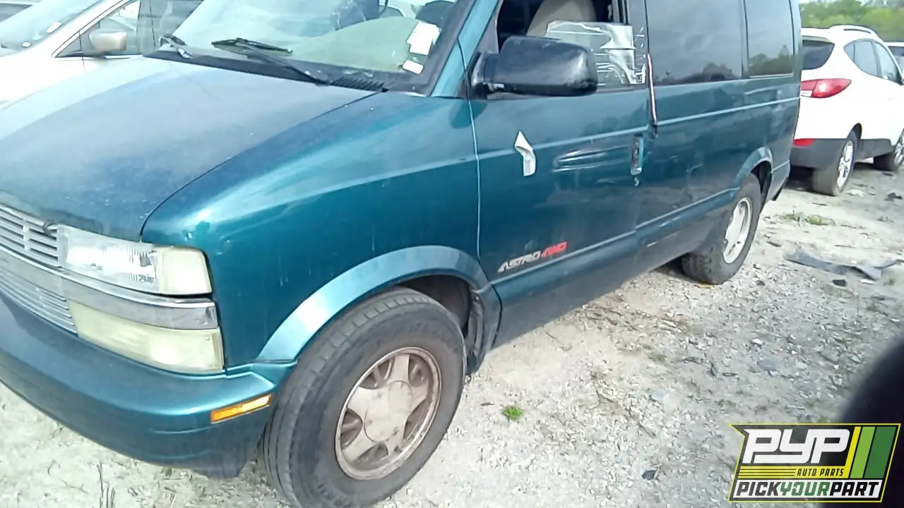 Photo of 2000 Chevrolet Astro