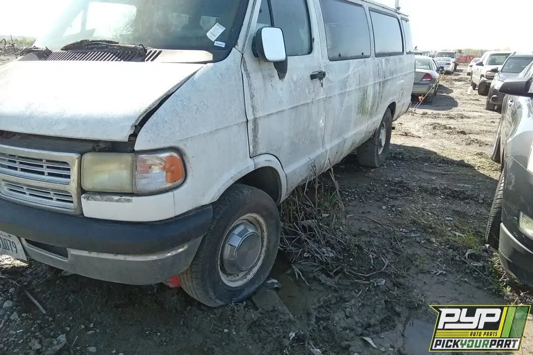Photo of 1996 Dodge B3500