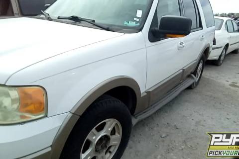 Photo of 2003 Ford Expedition
