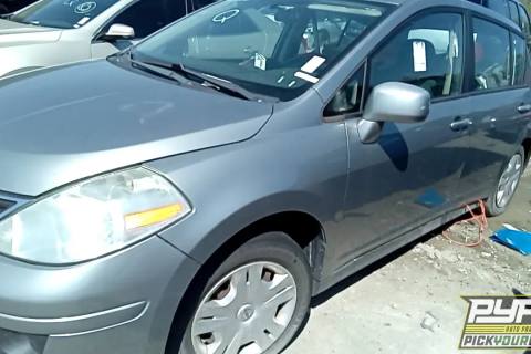 Photo of 2011 Nissan Versa