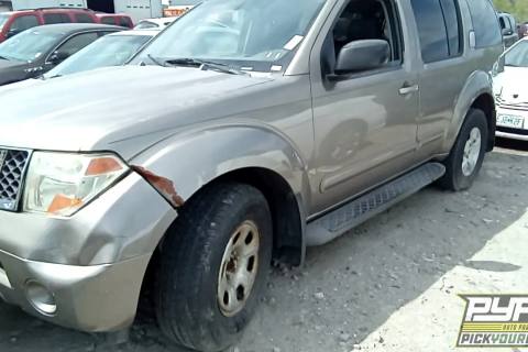 Photo of 2005 Nissan Pathfinder