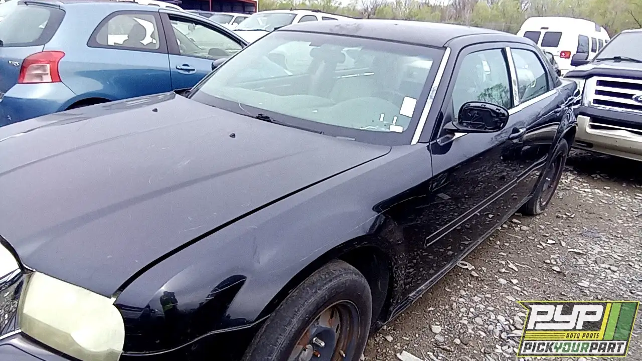 Photo of 2005 Chrysler 300