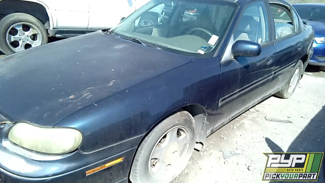 Photo of 2000 Chevrolet Malibu