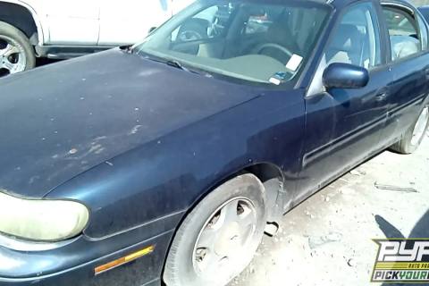 Photo of 2000 Chevrolet Malibu