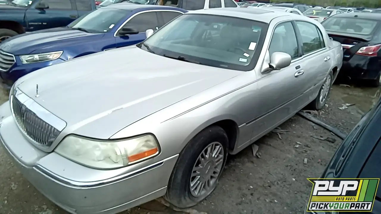 Photo of 2007 Lincoln Town Car