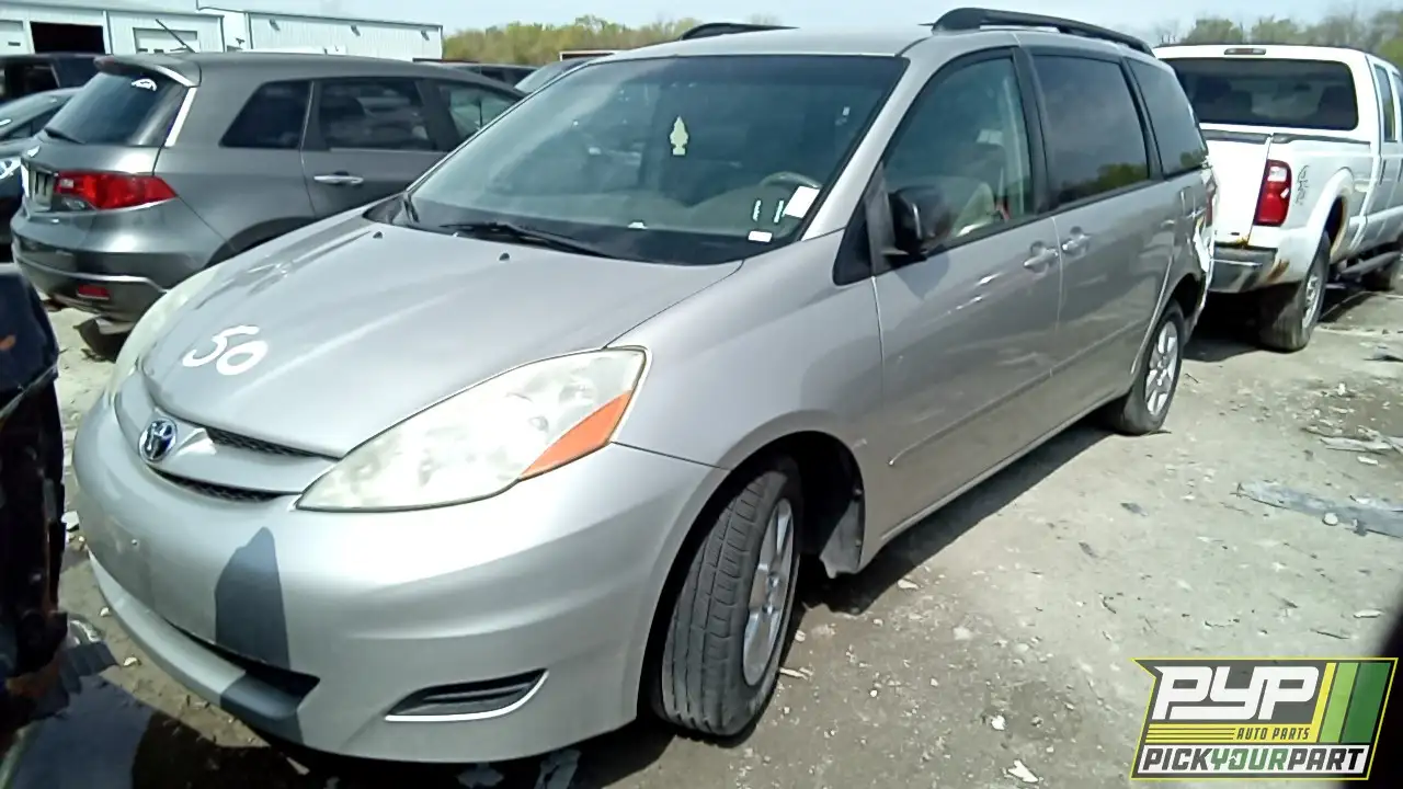 Photo of 2009 Toyota Sienna