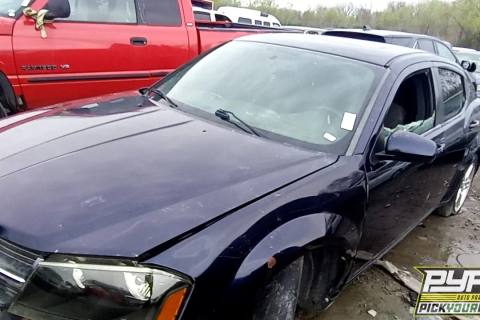 Photo of 2011 Dodge Avenger