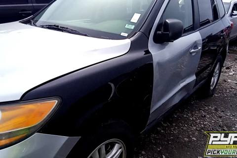 Photo of 2011 Hyundai Santa Fe