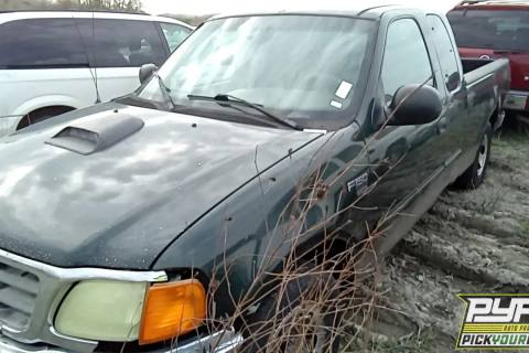 Photo of 2004 Ford F-150 Heritage