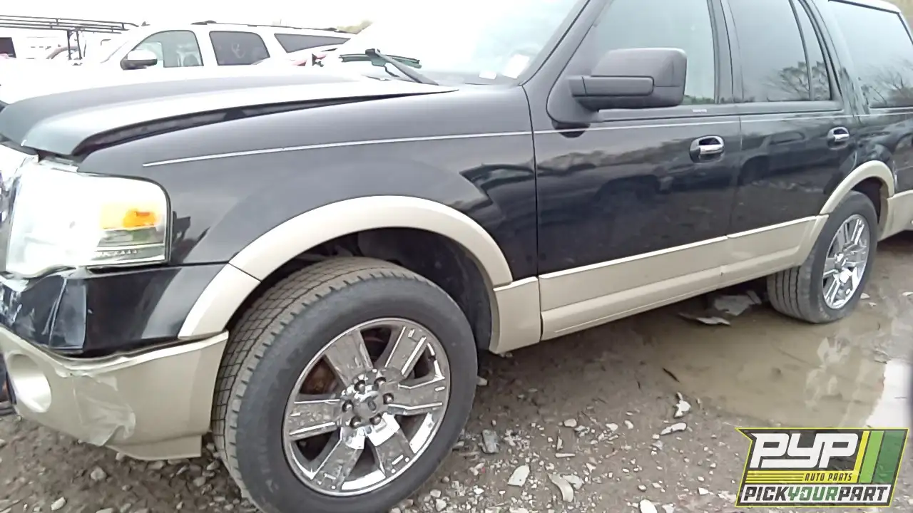 Photo of 2010 Ford Expedition