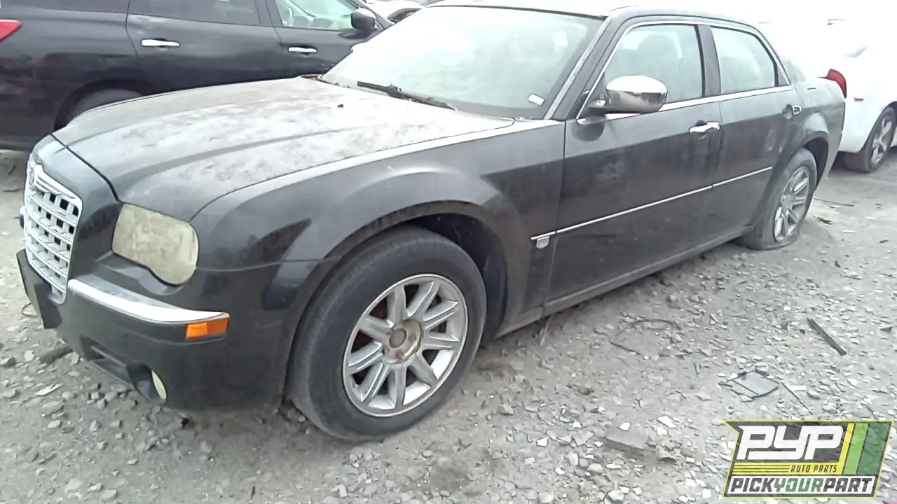 Photo of 2005 Chrysler 300