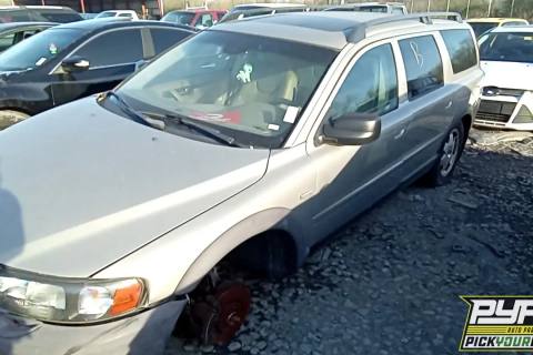 Photo of 2004 Volvo Xc70