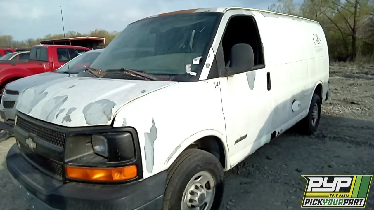 Photo of 2005 Chevrolet Express 2500