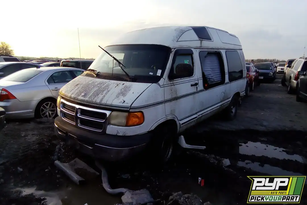 Photo of 1999 Dodge Ram 1500 Van