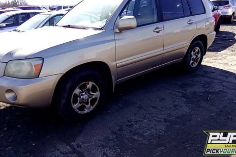 Photo of 2005 Toyota Highlander