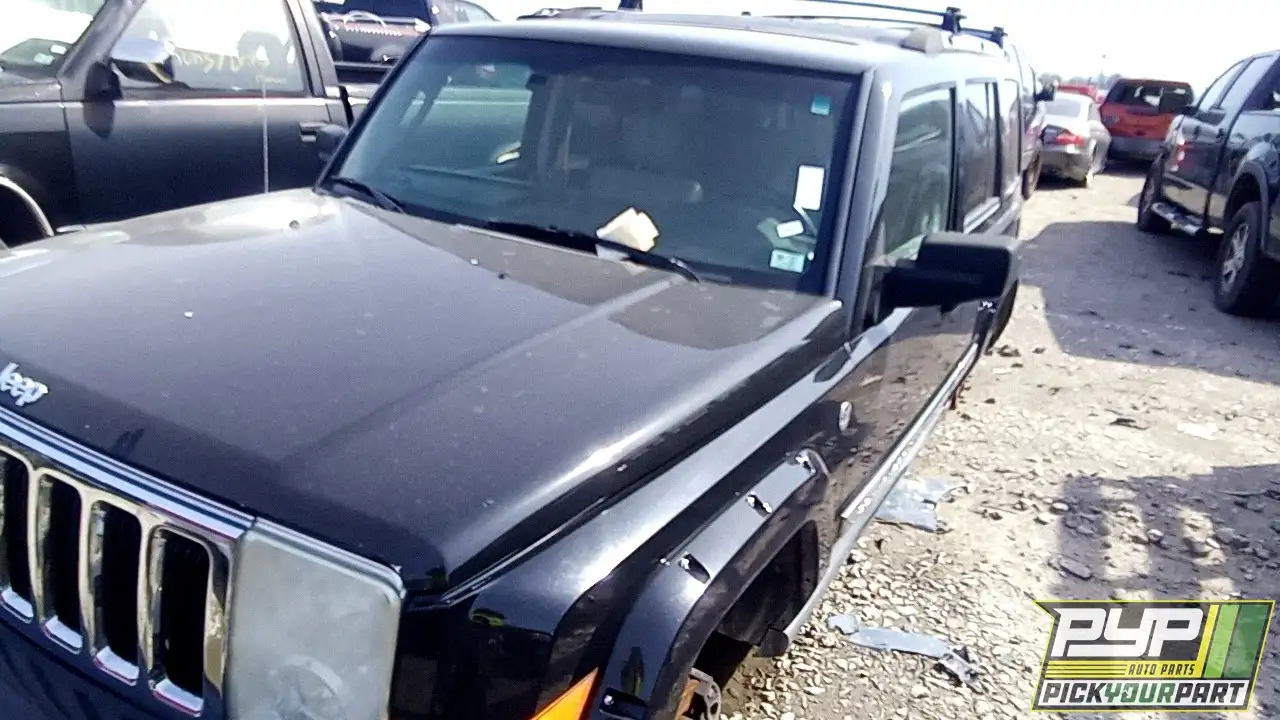 Photo of 2006 Jeep Commander