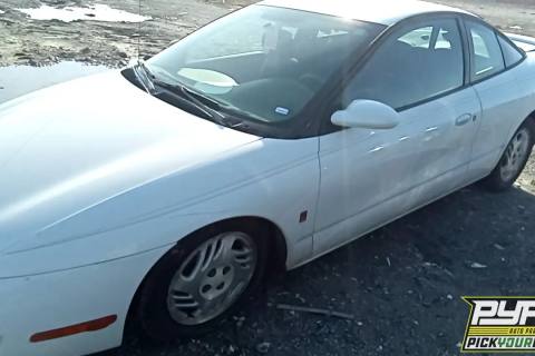 Photo of 2000 Saturn Sc2