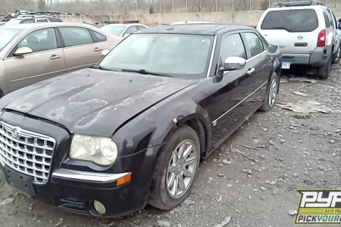 Photo of 2005 Chrysler 300
