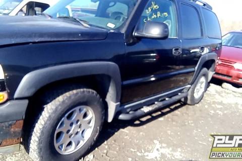 Photo of 2002 Chevrolet Tahoe