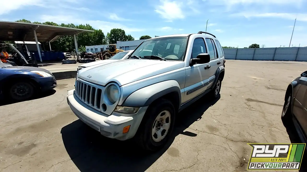 Photo of 2005 Jeep Liberty