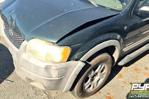 Photo of 2001 Ford Escape