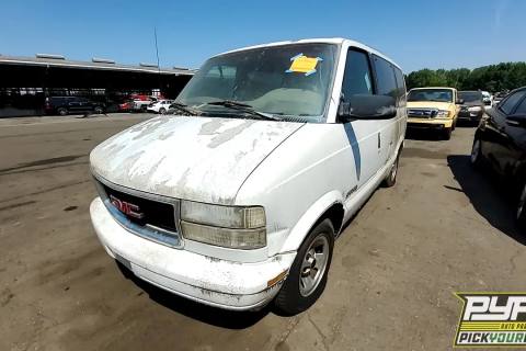 Photo of 2001 Gmc Safari