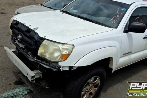 Photo of 2008 Toyota Tacoma