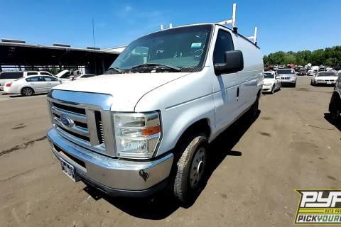 Photo of 2013 Ford E-250