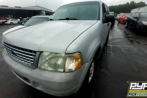 Photo of 2002 Ford Explorer