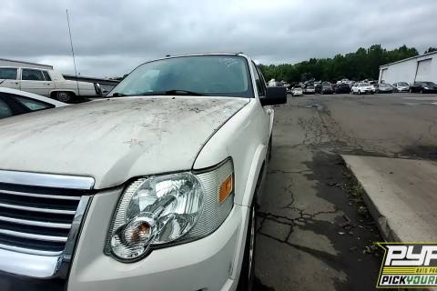 Photo of 2008 Ford Explorer