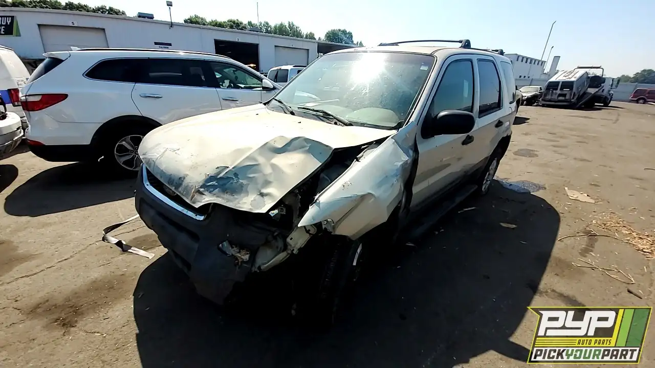 Photo of 2004 Ford Escape