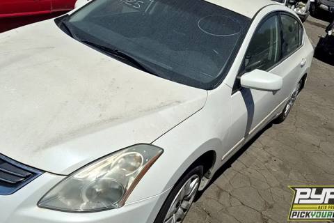 Photo of 2011 Nissan Altima