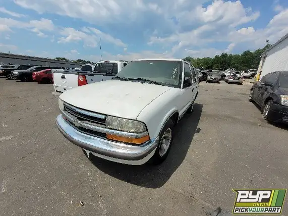 Photo of 1999 Chevrolet Blazer