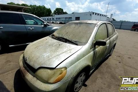 Photo of 2000 Toyota Echo