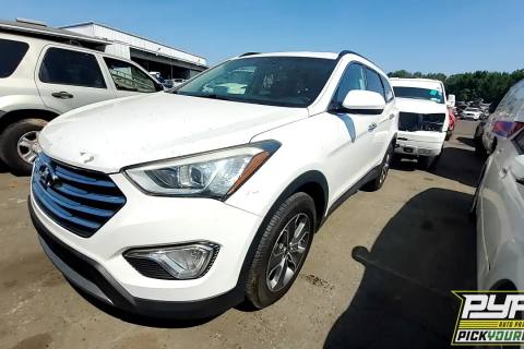 Photo of 2016 Hyundai Santa Fe