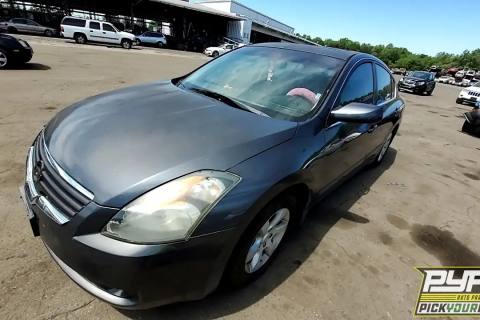Photo of 2009 Nissan Altima