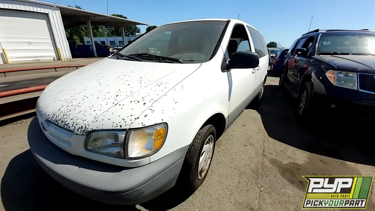 Photo of 2000 Toyota Sienna