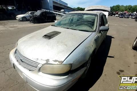 Photo of 2003 Chevrolet Malibu