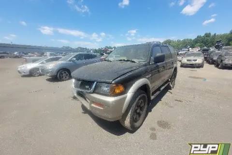 Photo of 1998 Mitsubishi Montero Sport