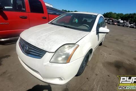 Photo of 2010 Nissan Sentra