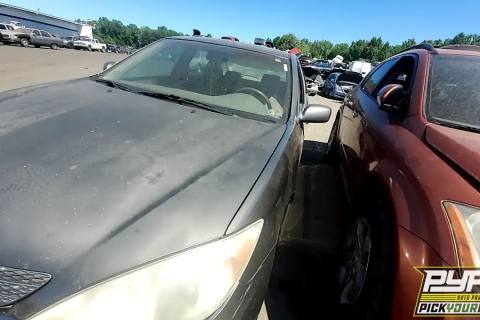 Photo of 2004 Toyota Camry