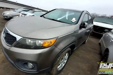 Photo of 2011 Kia Sorento