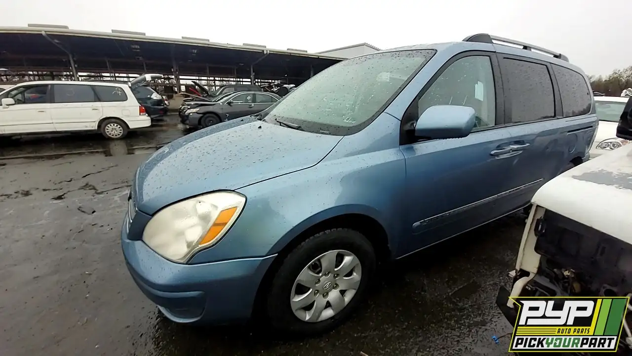 Photo of 2008 Hyundai Entourage