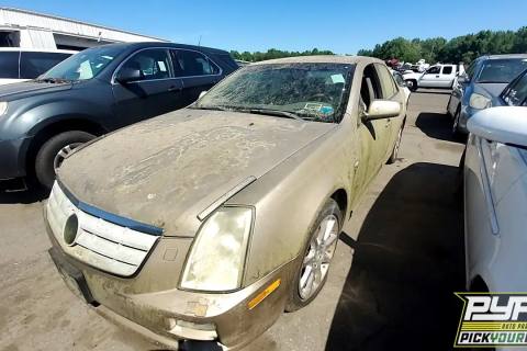 Photo of 2005 Cadillac Sts